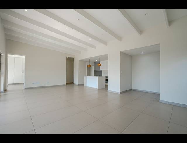 2 BEDROOM FREESTANDING FOR SALE IN SHAKAS ROCK